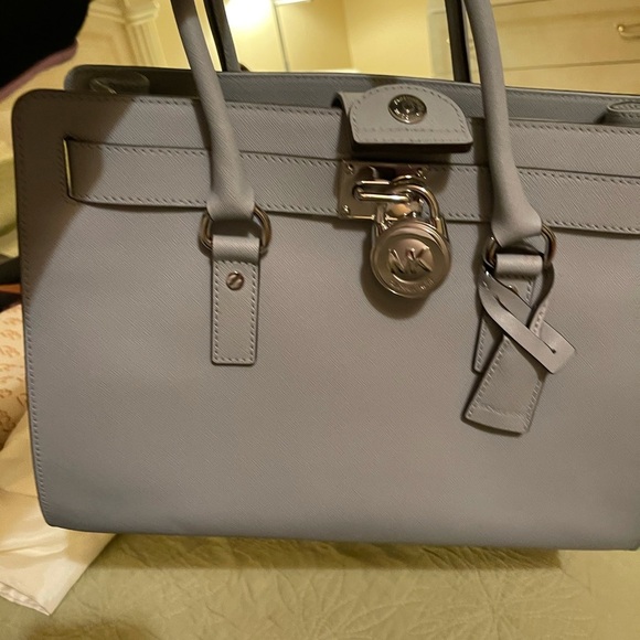 MICHAEL KORS HAMILTON DUSTY BLUE + Dustbag - Picture 2 of 7